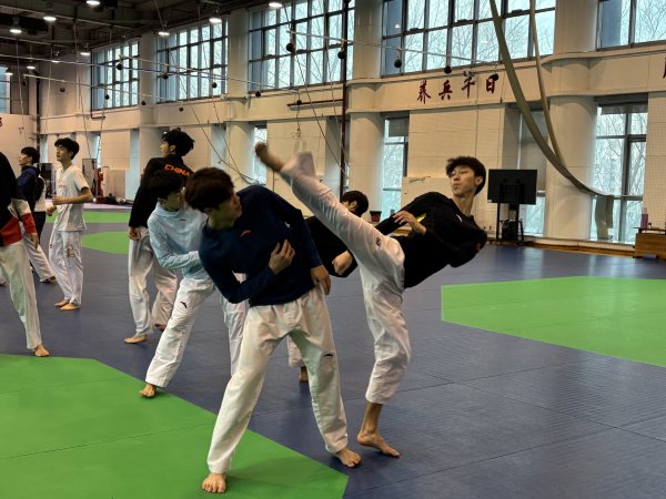 readimg1.jpg readimg1.jpg