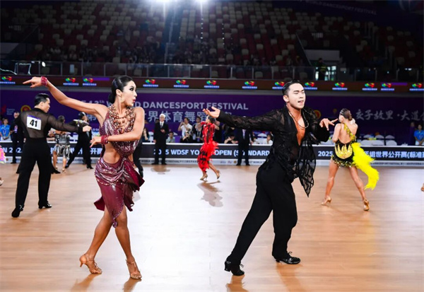 世运2.jpg 世运2.jpg