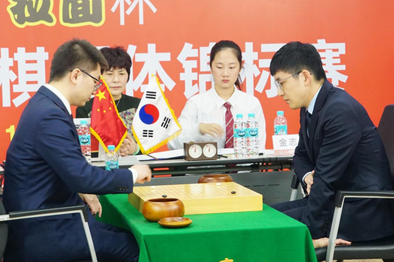杨鼎新.jpg 杨鼎新.jpg