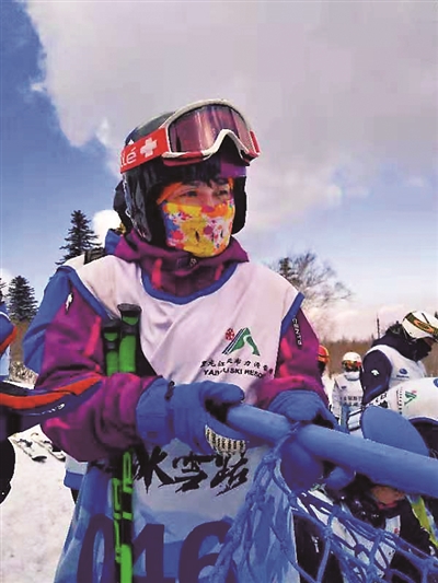 zgtyb1111004_001_01_b.jpg zgtyb1111004_001_01_b.jpg