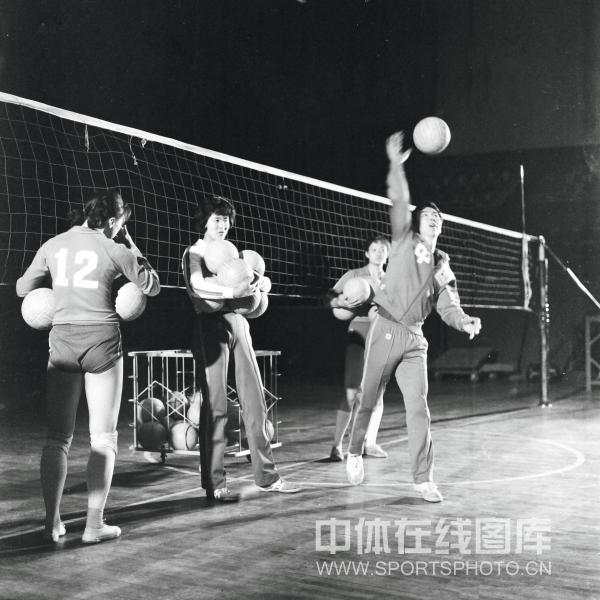 W_20070206fgj78980235.jpg W_20070206fgj78980235.jpg