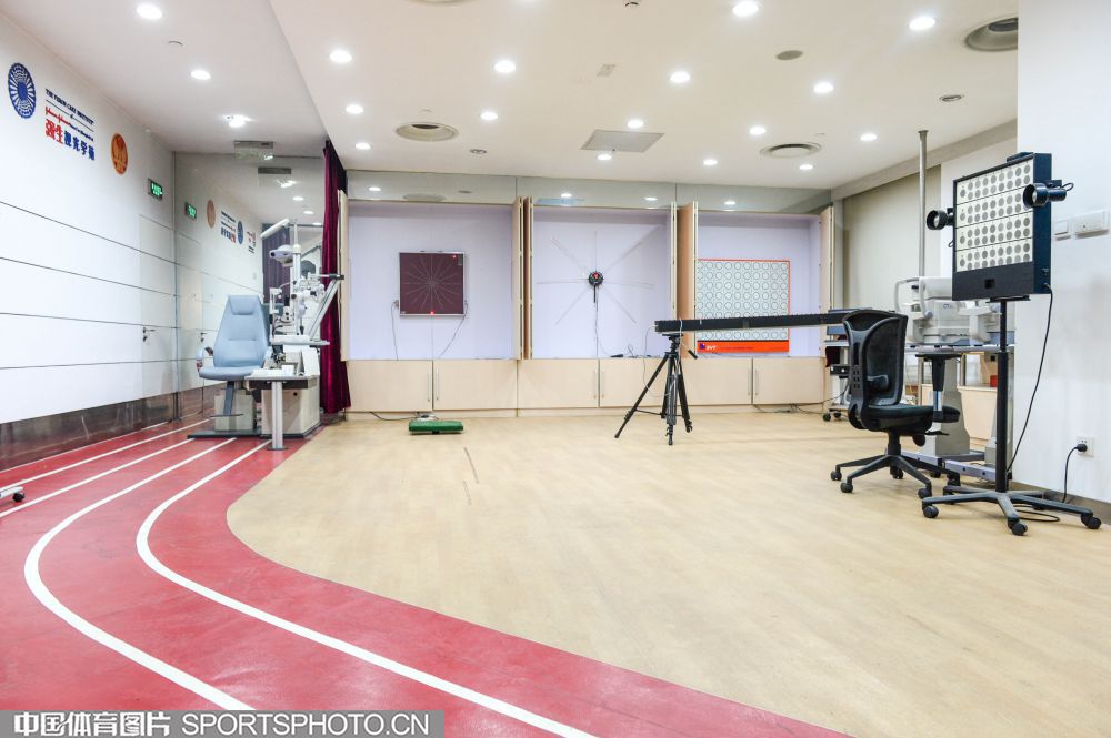 科技1.jpg 科技1.jpg