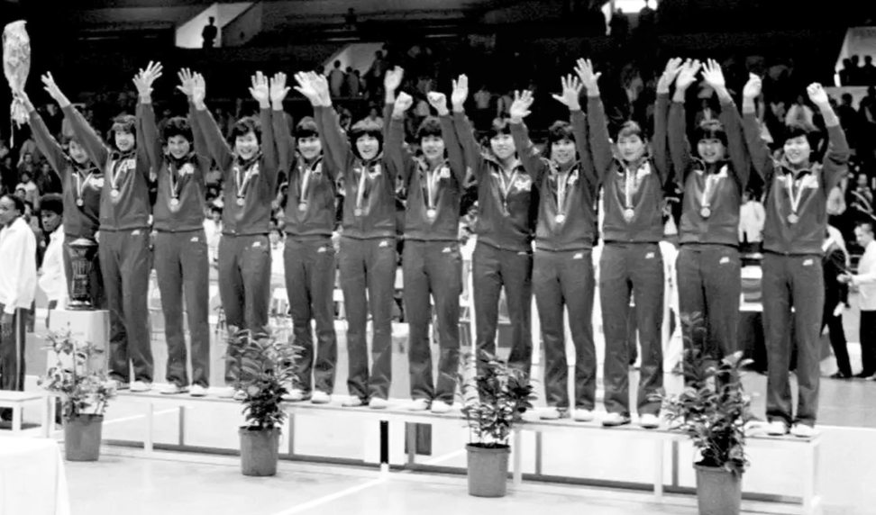 1116-女排+4.png 1116-女排+4.png