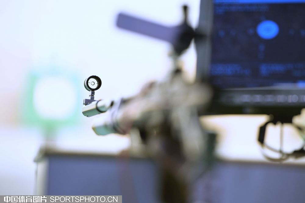 W_10088532_20060718_alj.jpg W_10088532_20060718_alj.jpg