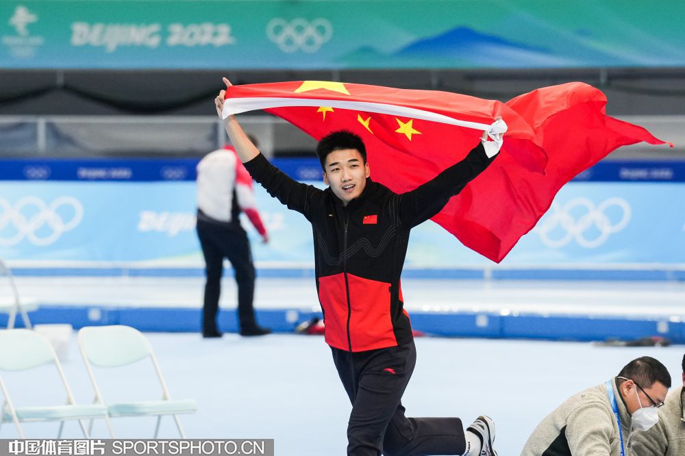 W_33374826_22021218_nmz.jpg W_33374826_22021218_nmz.jpg