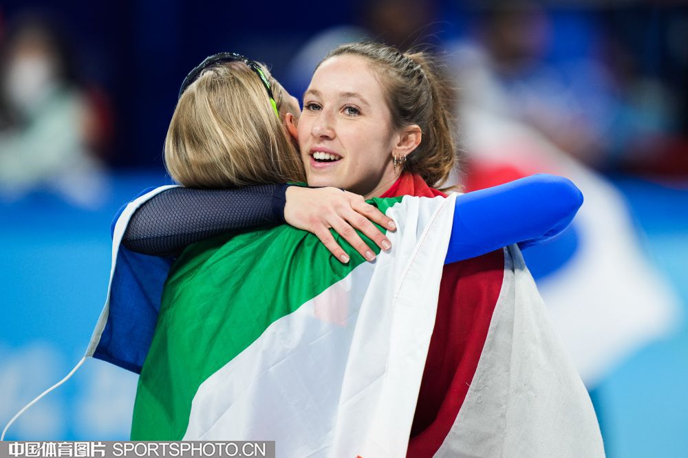 W_55419733_22021622_nmz.jpg W_55419733_22021622_nmz.jpg