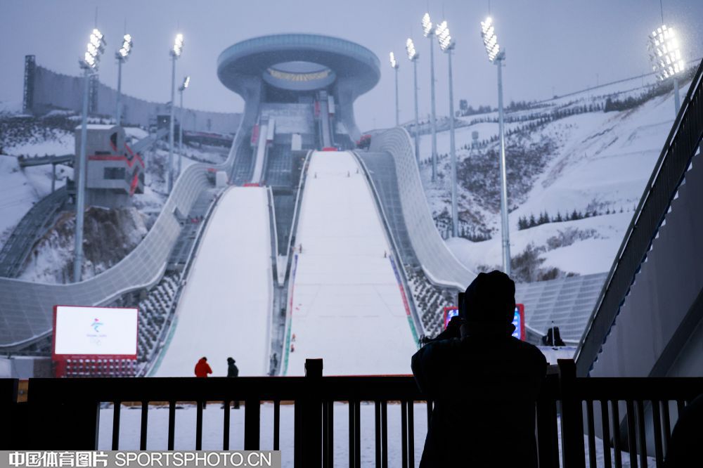 W_23508134_22021722_l.jpg W_23508134_22021722_l.jpg